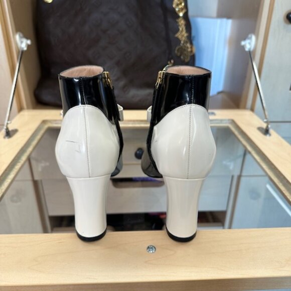 GUCCI SIZE 37 COLORBLOCK PATTERN BLACK & OFF-WHITE BOOTIES - Picture 5 of 8